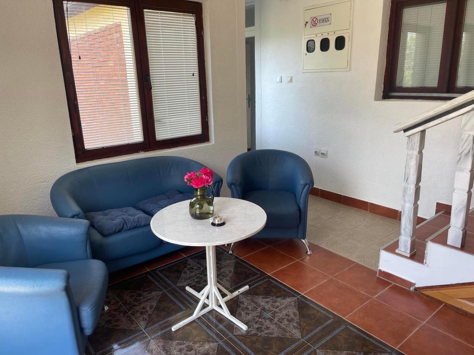 Visitor Yard Bed and Breakfast Πλαβ Εξωτερικό φωτογραφία